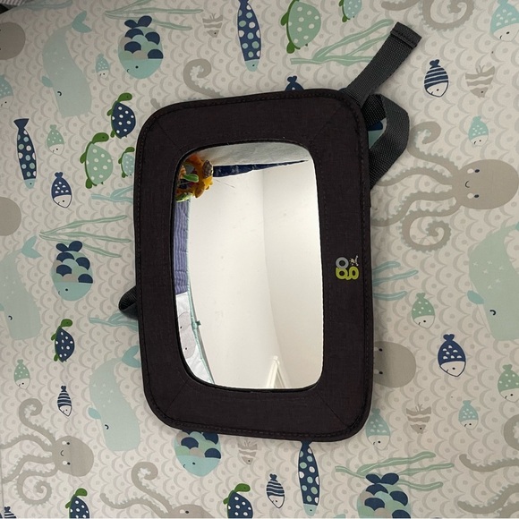 Car seat Mirror and changing pad in Black for baby - Picture 1 of 9